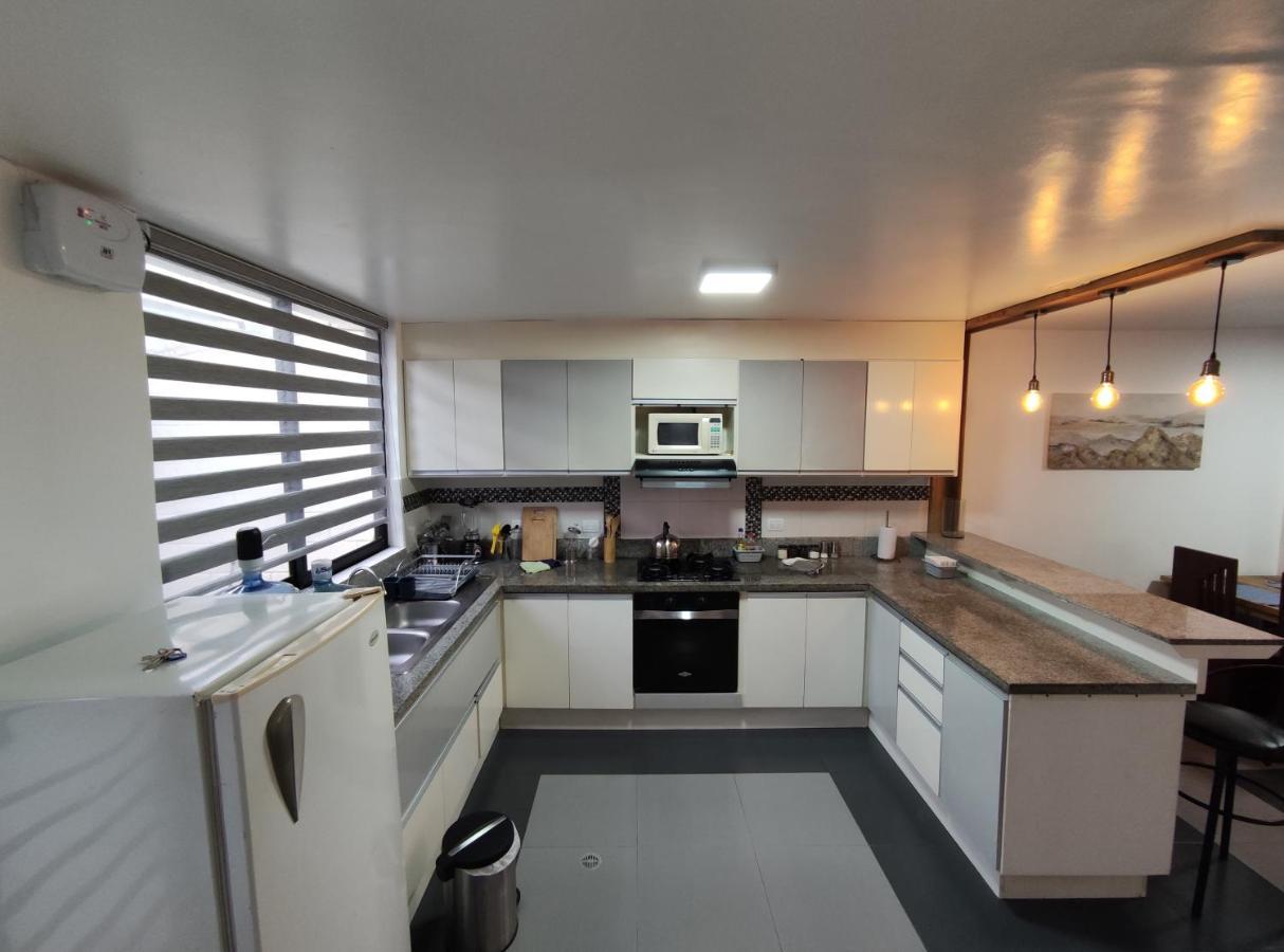 Elegante Apartamento Con Vistas Al Volcan Tungurahua Banos  Ngoại thất bức ảnh