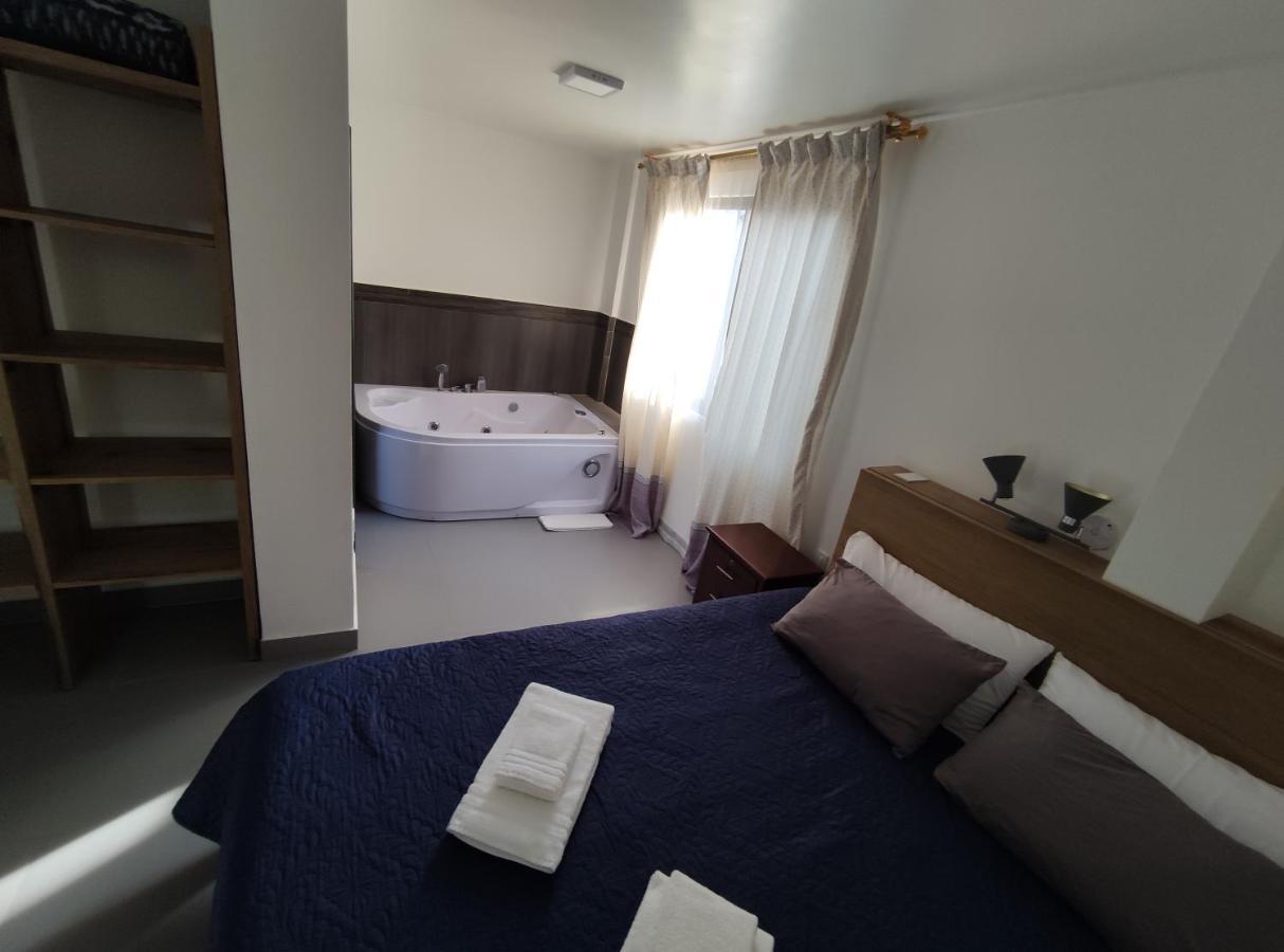 Elegante Apartamento Con Vistas Al Volcan Tungurahua Banos  Ngoại thất bức ảnh