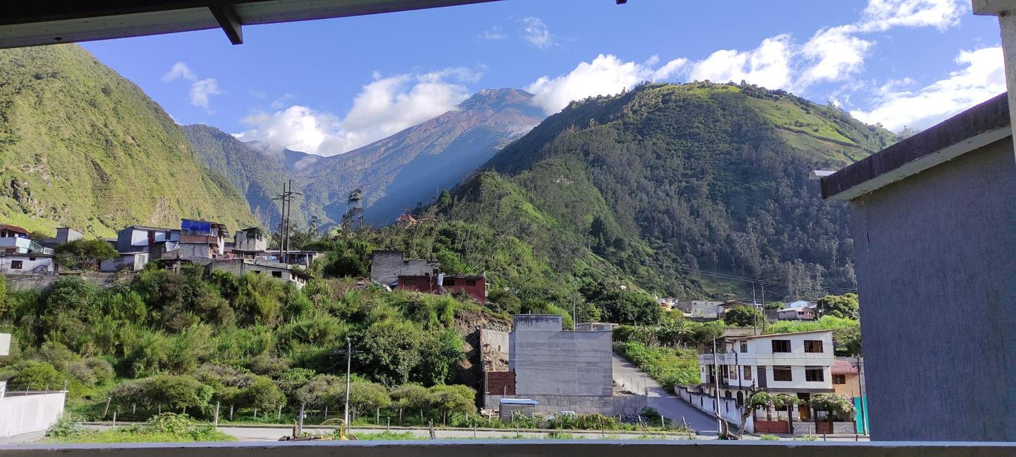 Elegante Apartamento Con Vistas Al Volcan Tungurahua Banos  Ngoại thất bức ảnh